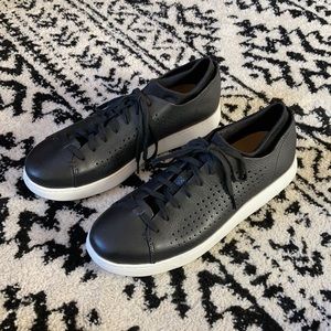 Men’s Ugg Sneakers- Size 10